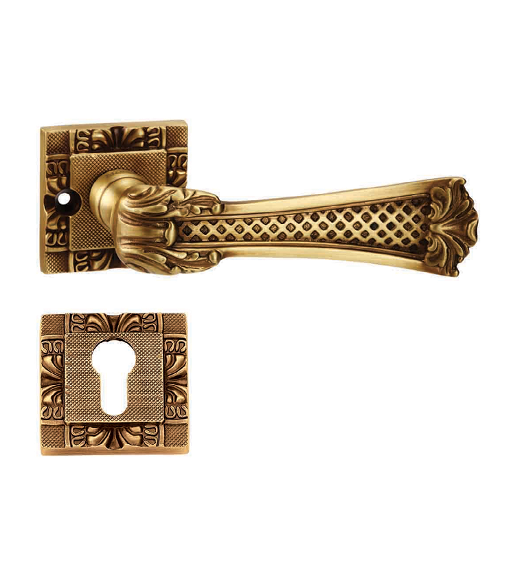 Luxury Mortise Door Handle & Lock On Rosette