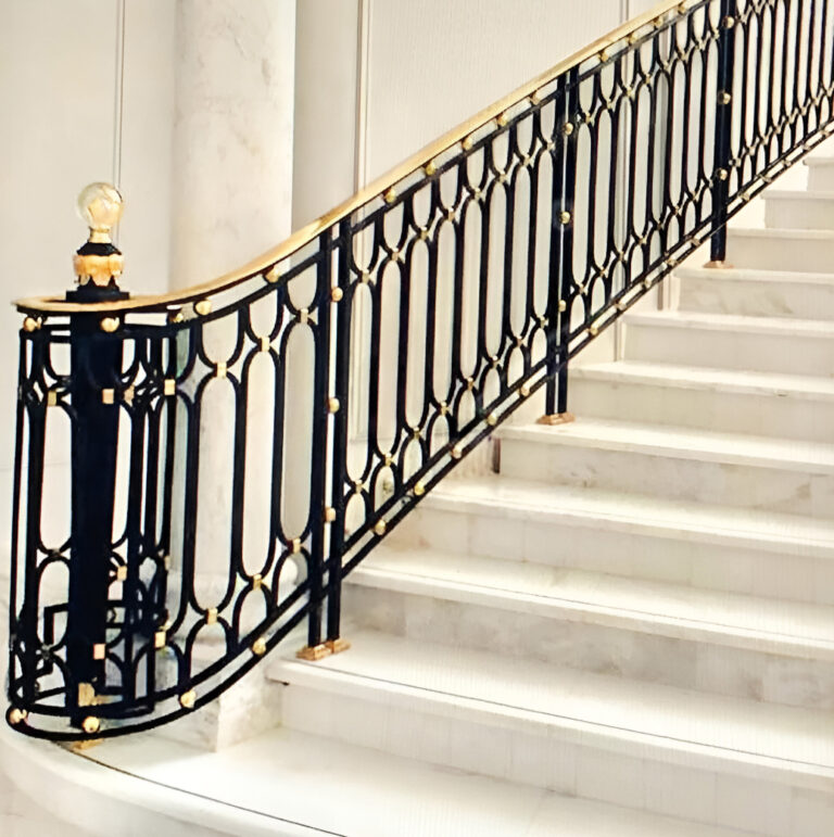 Modern and Royal Looks Railings for Luxurious Palaces
